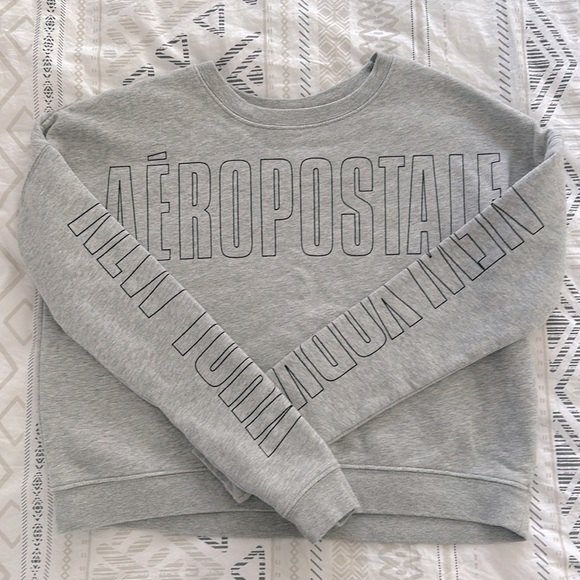 Aeropostale New York Gray Long Sleeve Cropped Sweatshirt, size XS - Picture 1 of 7